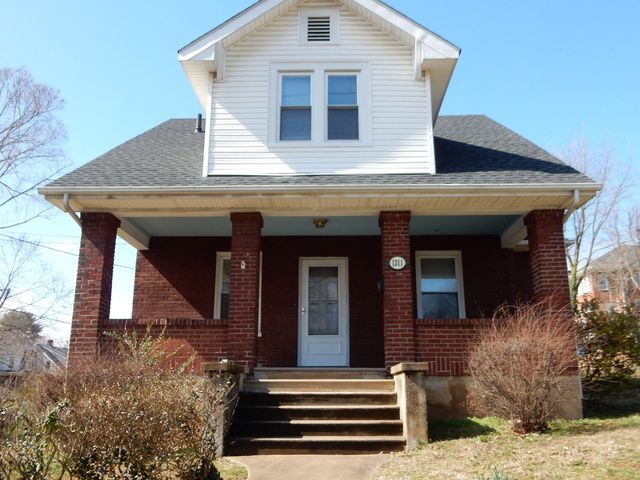 $1,600 | 1311 Chesterfield Street Southwest | Raleigh Court