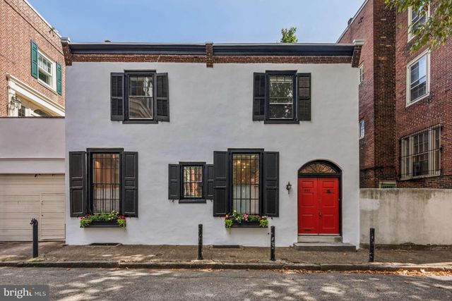 $915,000 | 401 South Uber Street | Rittenhouse Square