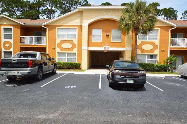 $179,000 | 4600 East Moody Boulevard, Unit 8H | Palm Pointe Condominiums