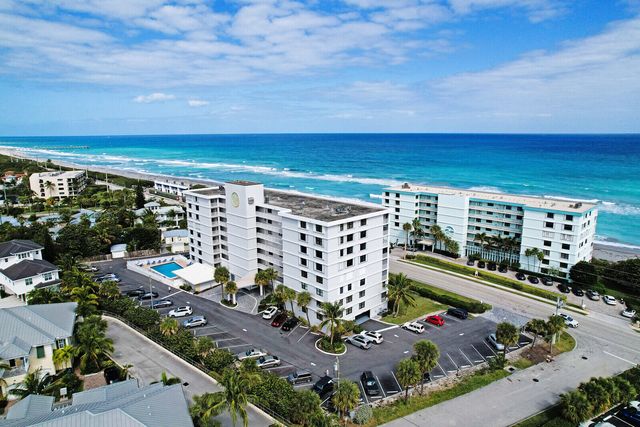 $850,000 | 911 Ocean Drive, Unit 401 | Juno Beach