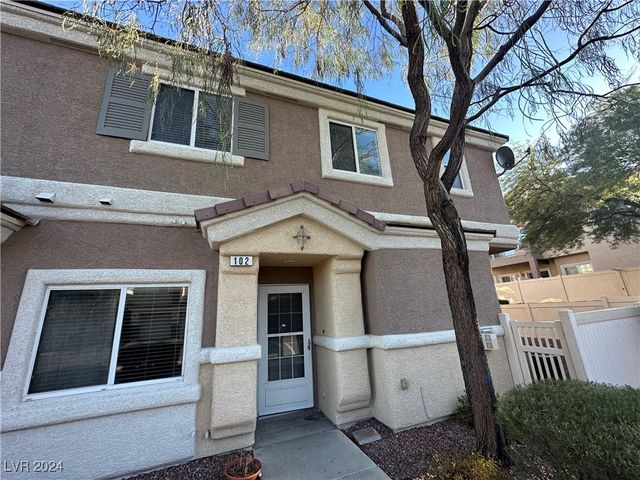 $1,700 | 1070 Cryer Court, Unit 2 | Paradise Court