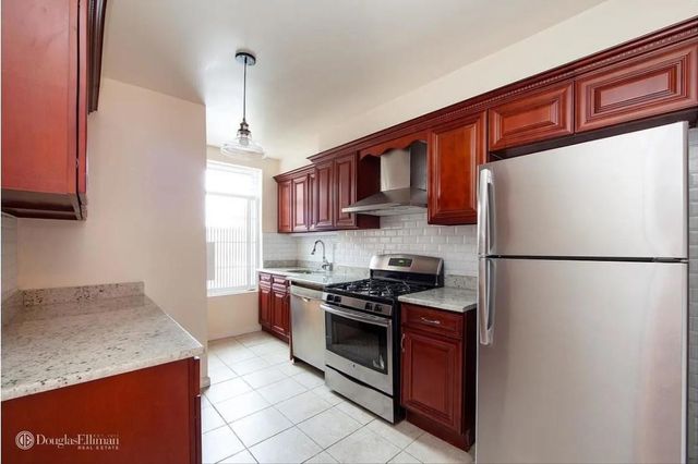 $5,150 | 148 7th Avenue, Unit 2 | Park Slope