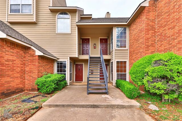 $154,500 | 1302 A Westheimer Road, Unit 105 | University Hills