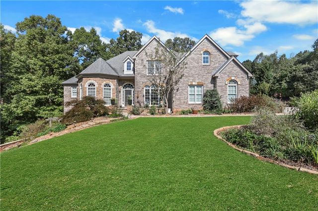 $825,000 | 151 Belmont Oaks Drive