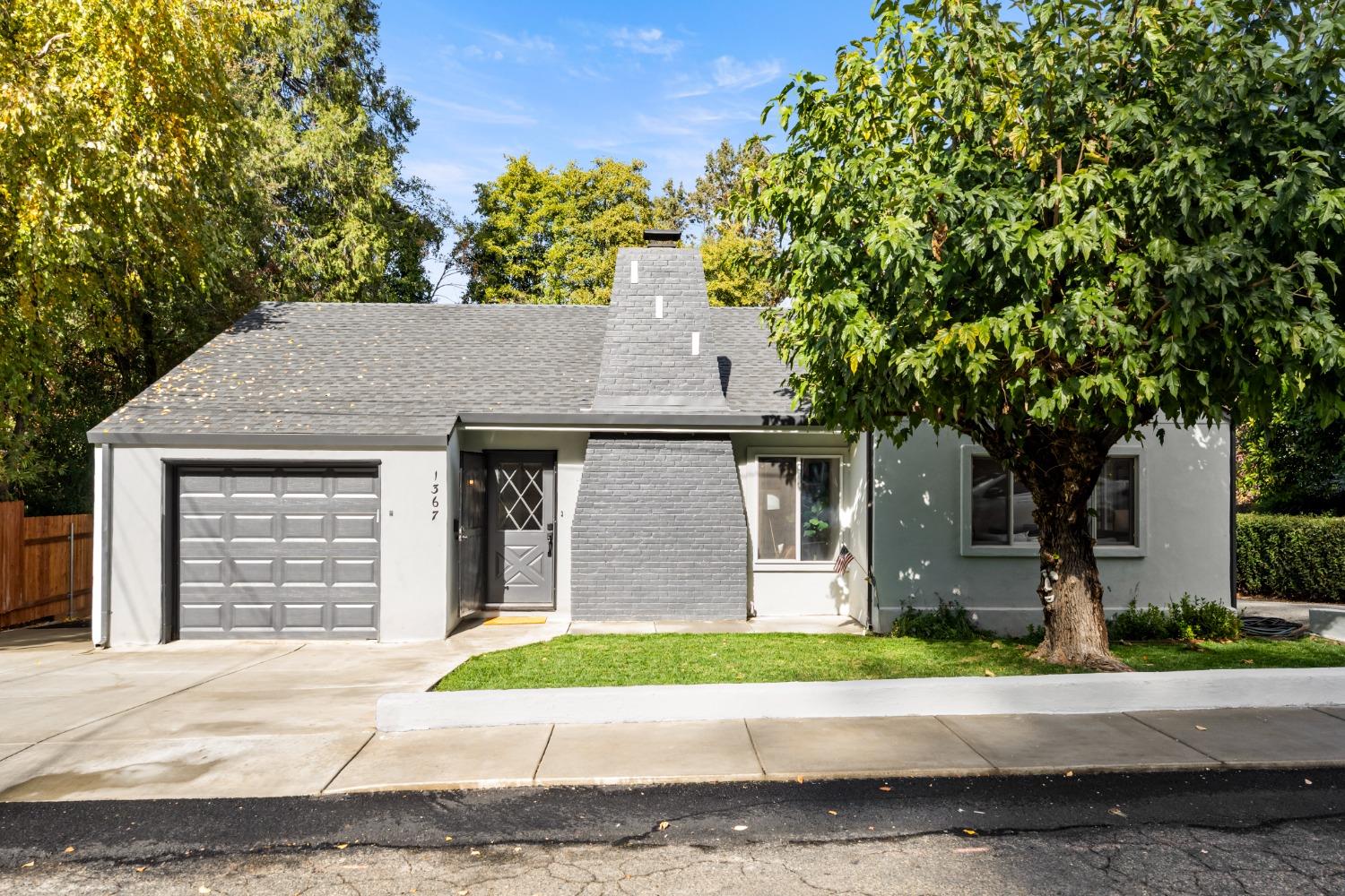 front view of house with a yard