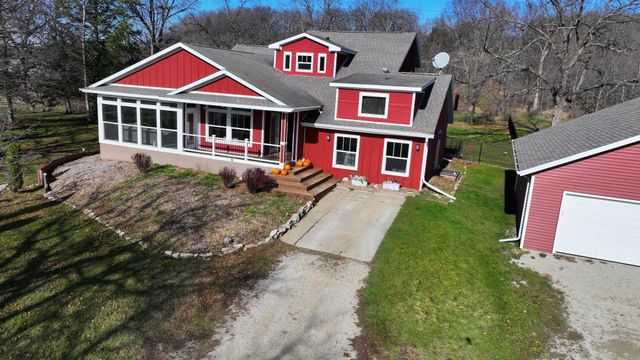 $680,000 | 12827 Highway 52 | Orion Township - Olmsted County