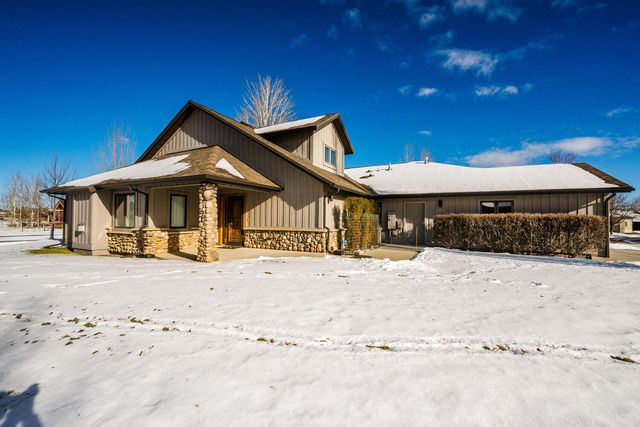 $759,000 | 72 River Rock Road | Powder Horn