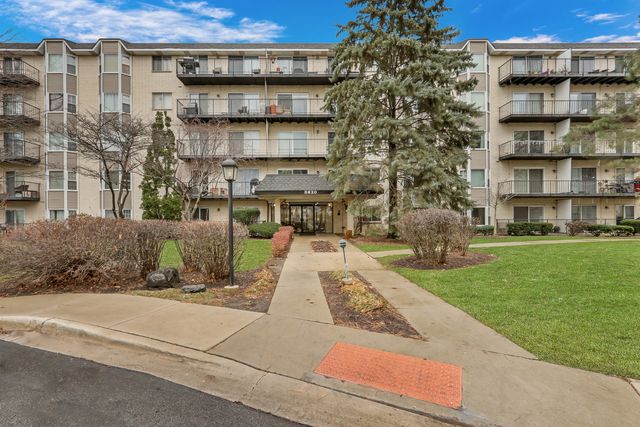 $170,000 | 8620 Waukegan Road, Unit 107 | Morton Grove