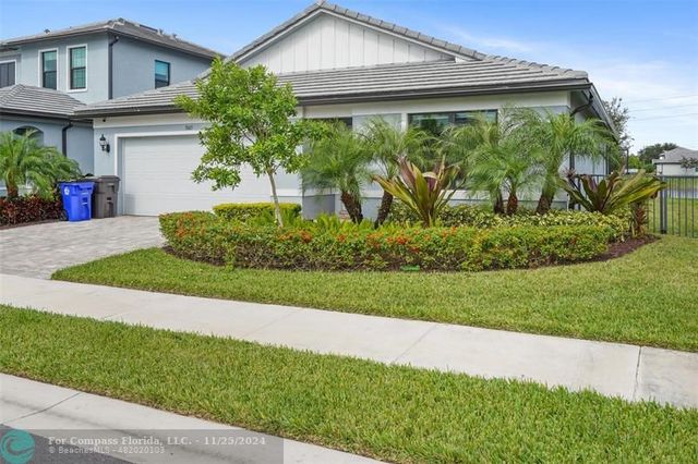 $4,800 | 3165 Tamarind Drive | Lauderdale Lakes North Gate