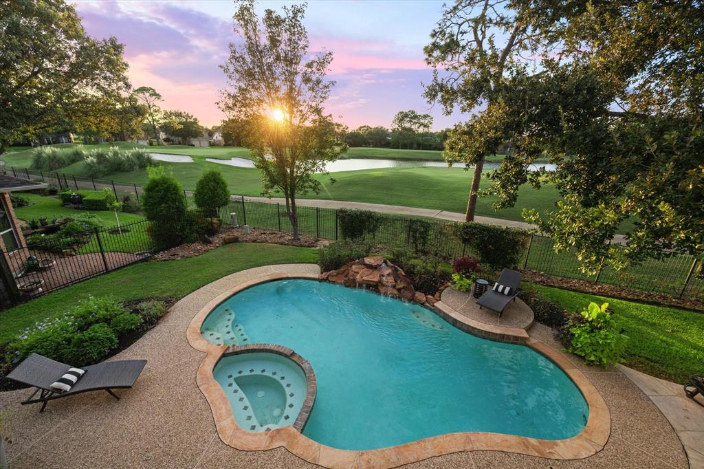 an aerial view of a house having outdoor space