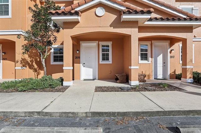 $325,000 | 2619 Bugatti Court | Regal Oaks at Old Town