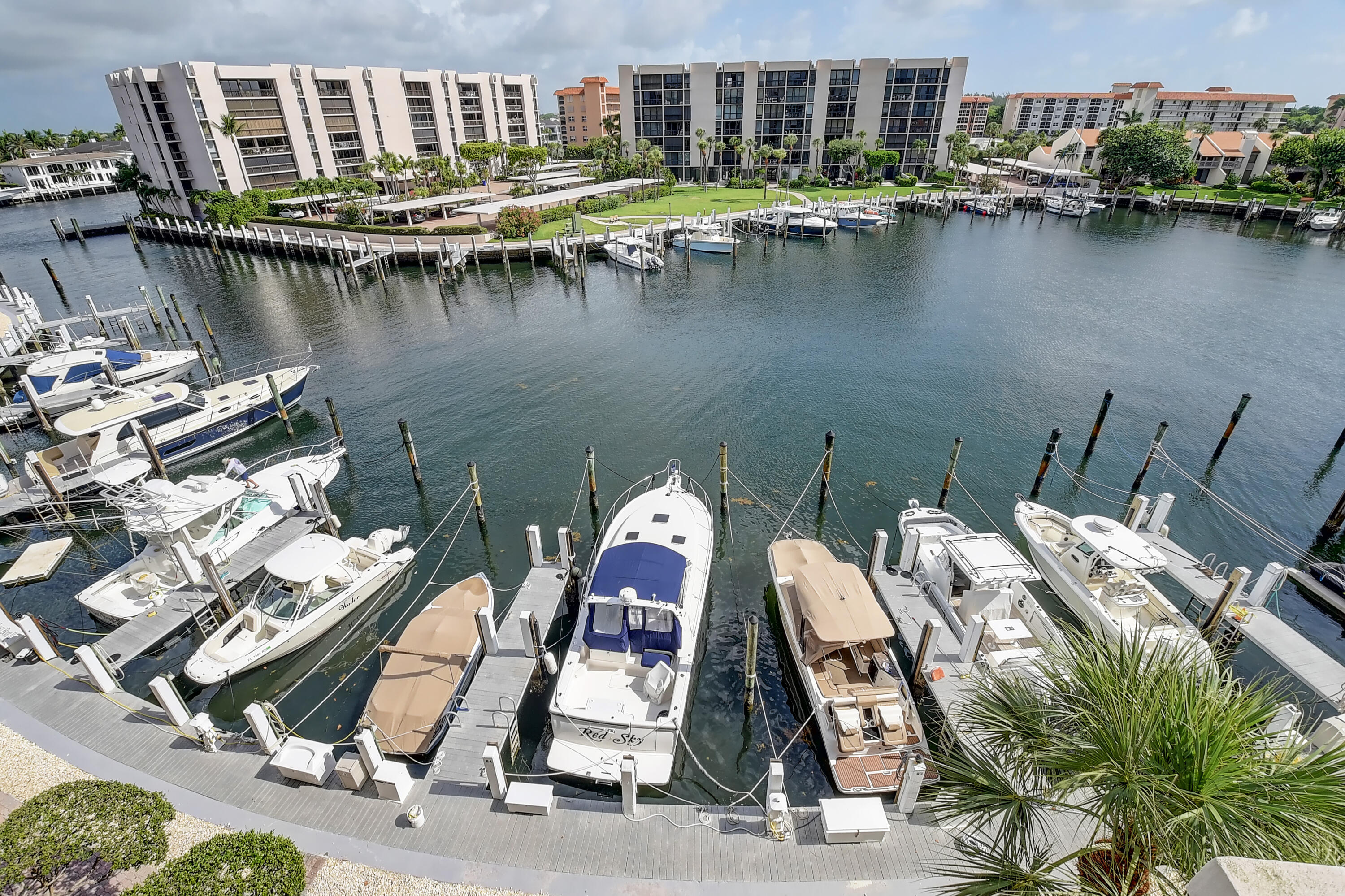 Town Center at Boca Raton - Yacht Haven Park & Marina