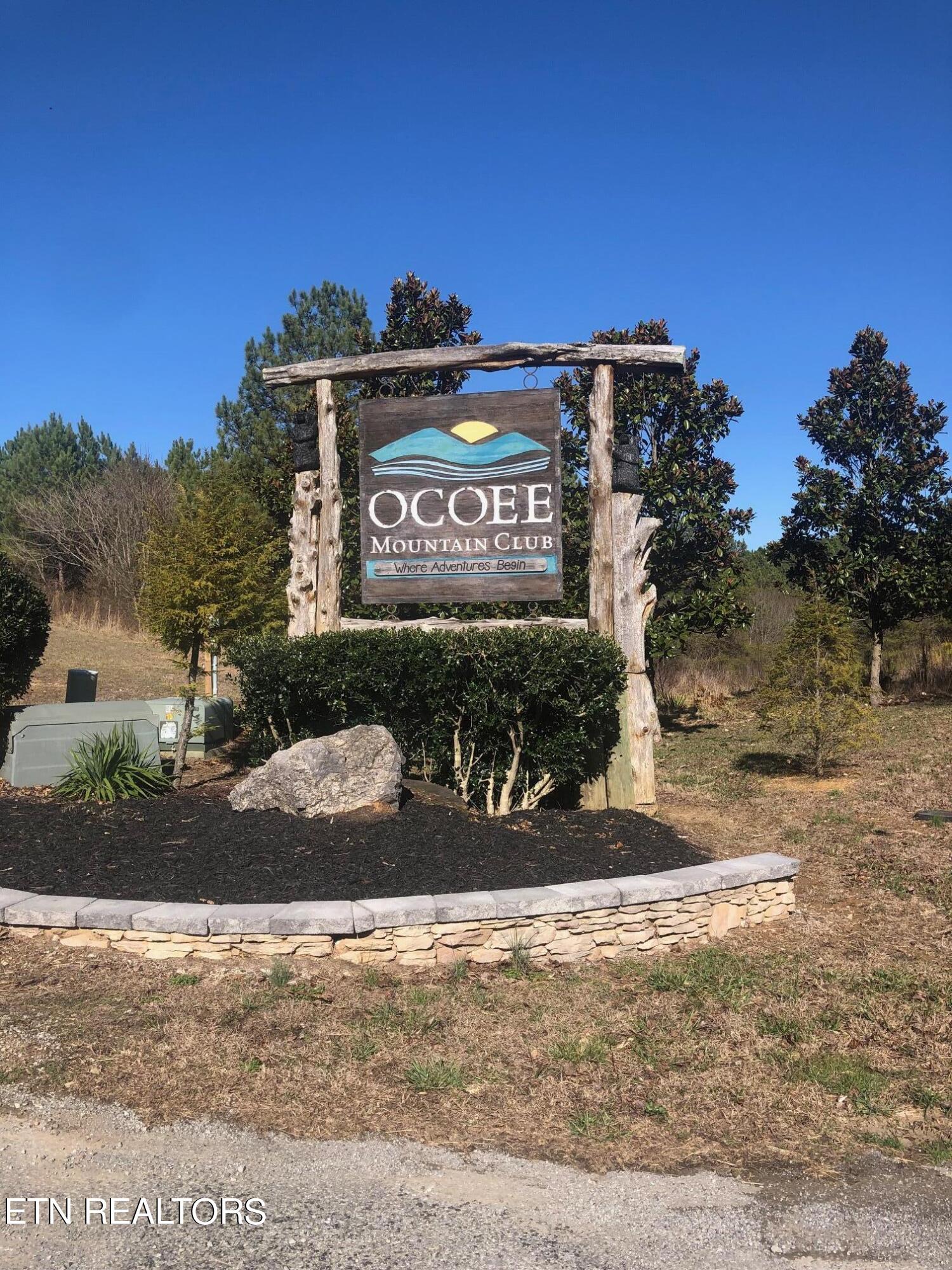 136 Cherokee Ridge - OMC road sign