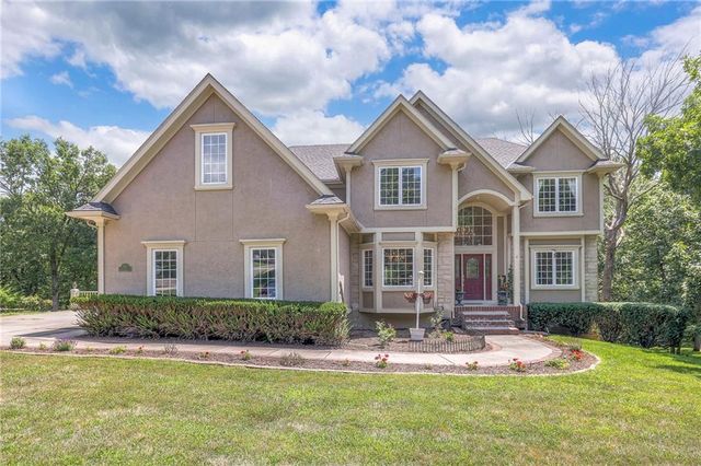 $569,000 | 308 Canyon Drive | Sugarland Estates