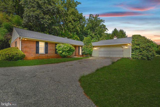 $550,000 | 2708 Shady Grove Drive | Fallston