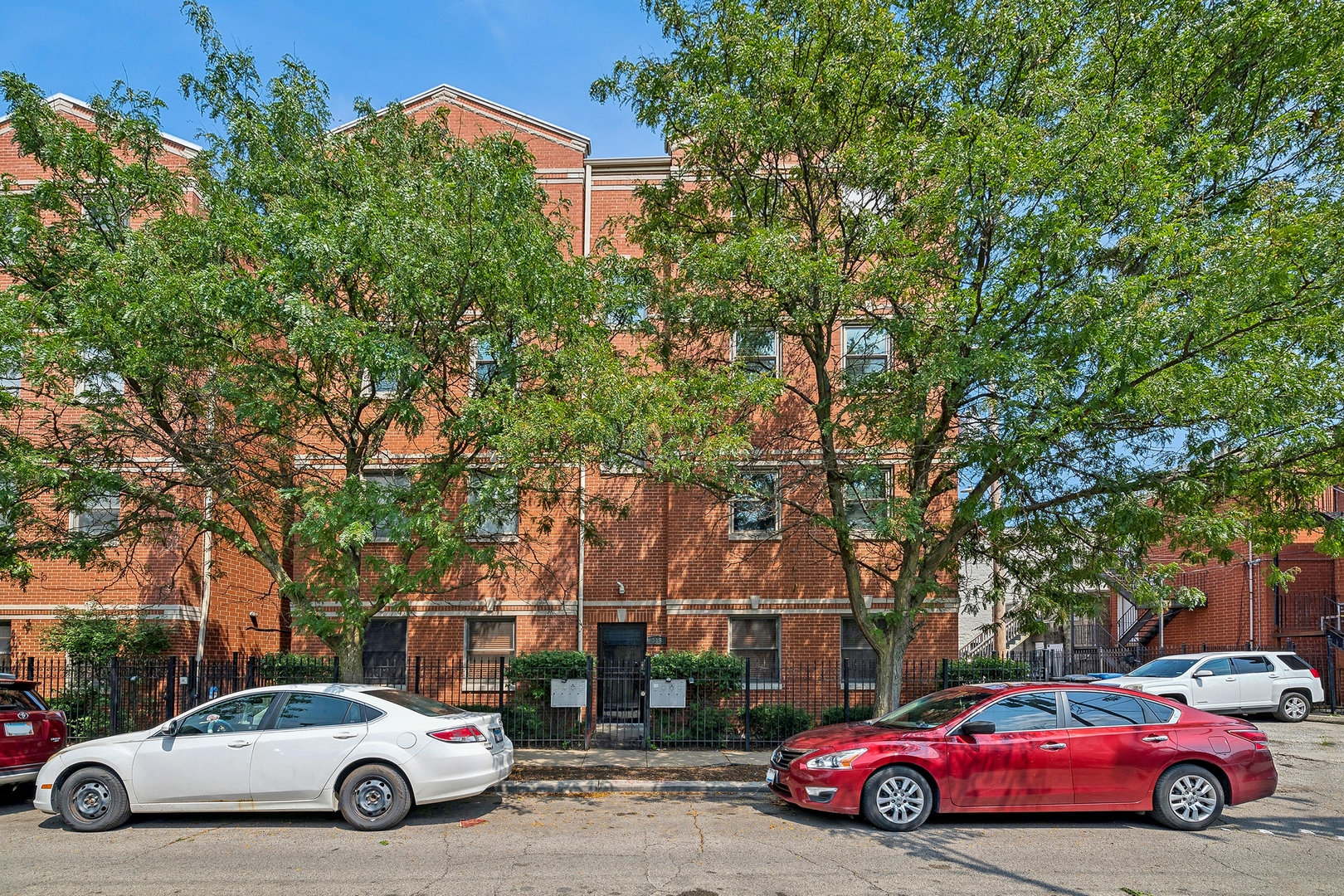 a car parked in front of a building