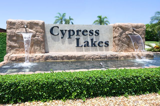 $189,900 | 3474 Cypress Trail, Unit F103 | Cypress Lakes