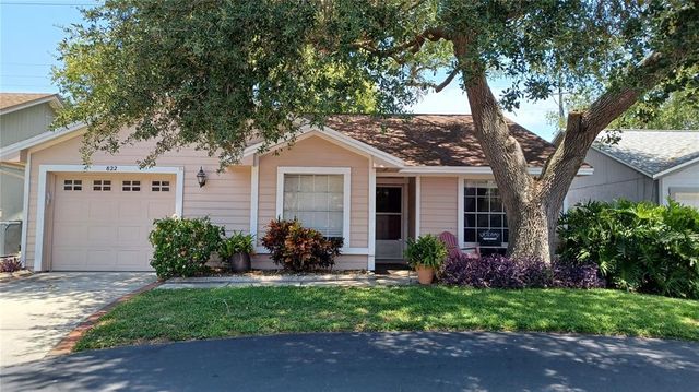 $359,900 | 822 Franklin Circle | Palm Harbor