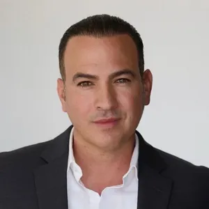 Giovanni Morales's Profile Photo