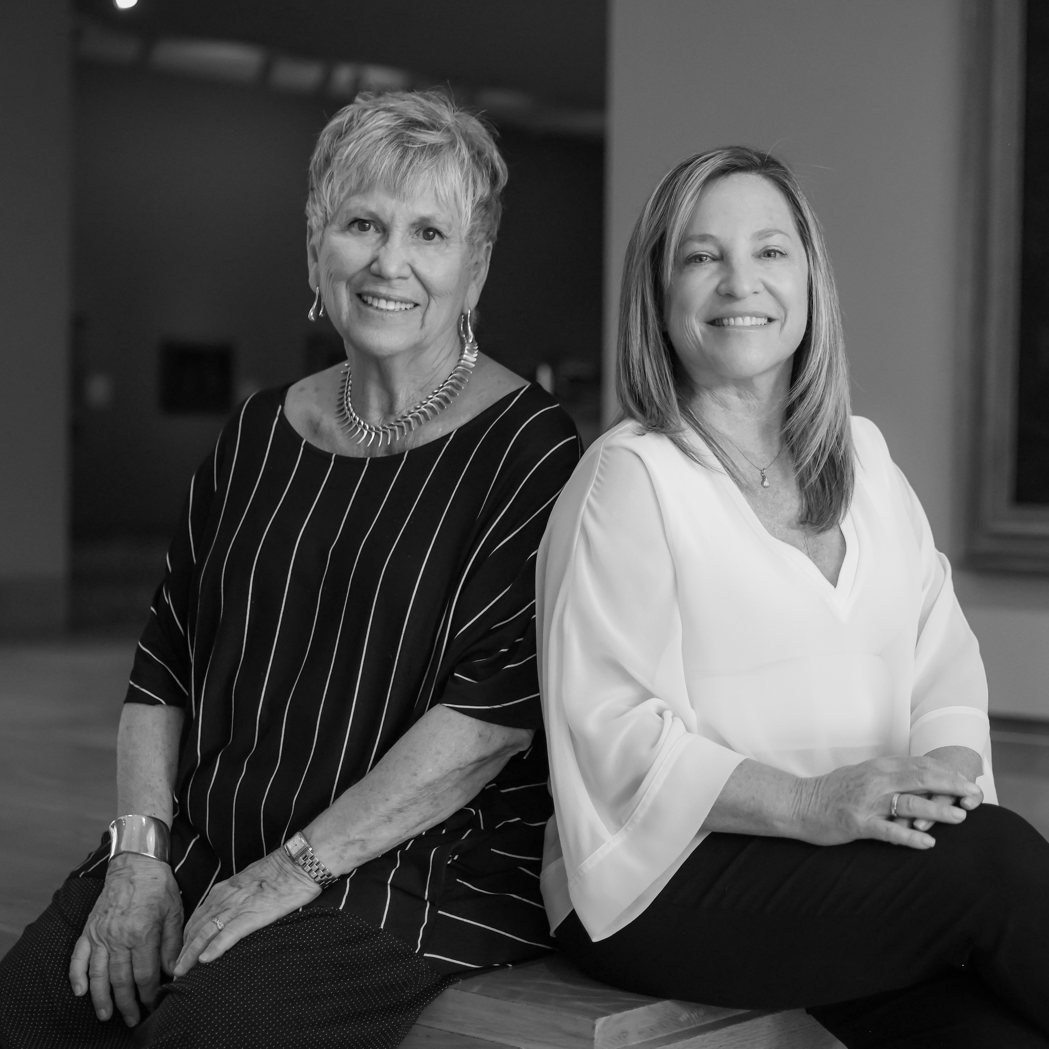 Carol Ortega & Dorothy Korstoff, Agent in  - Compass