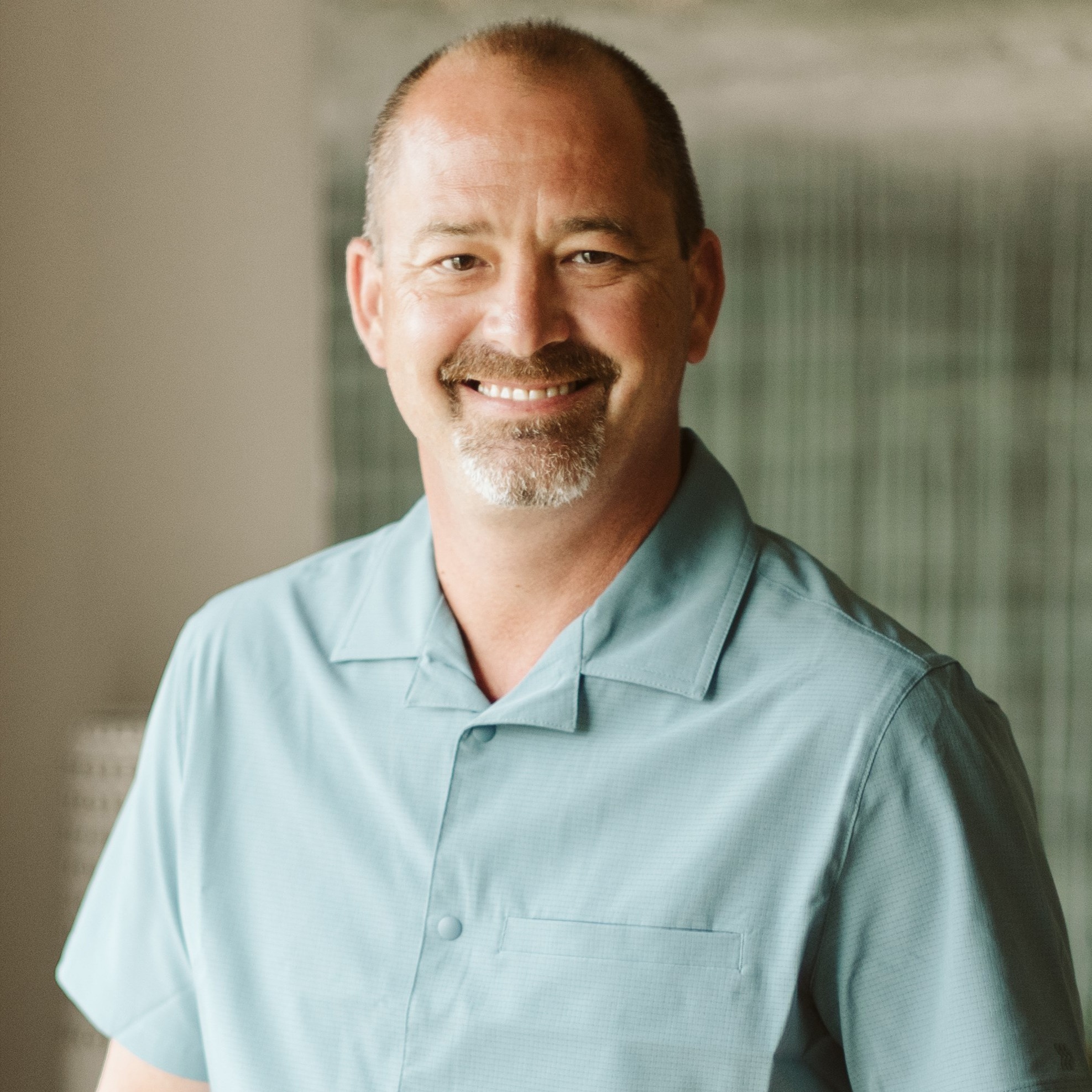 Headshot of Michael Paumen