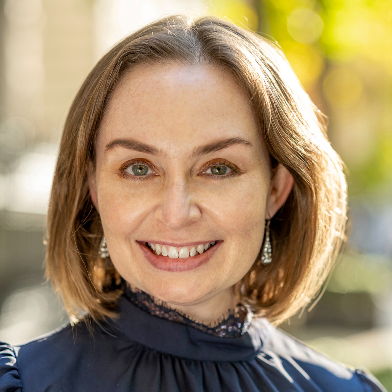 Headshot of Heather Burns