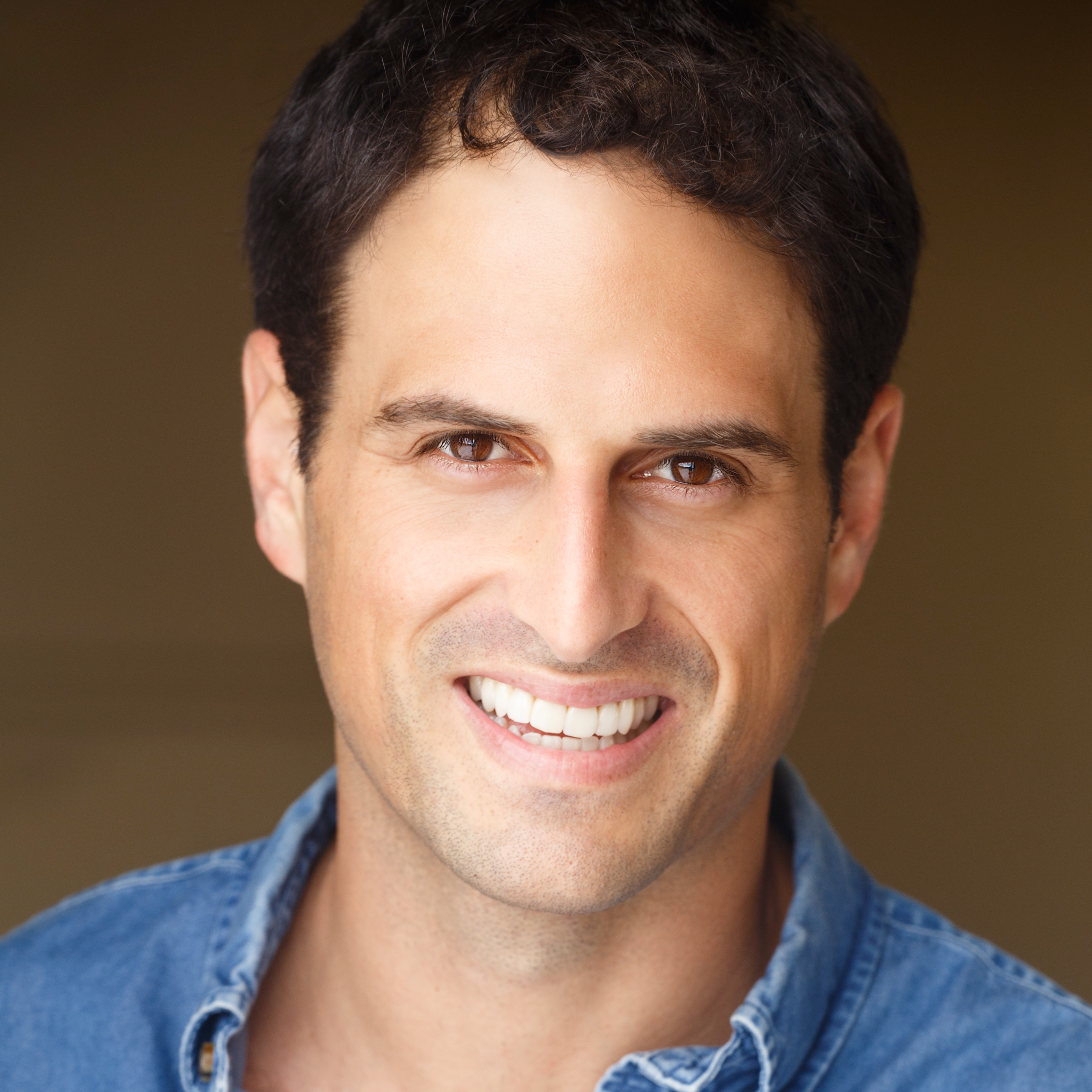 Headshot of Andrew Goldfarb