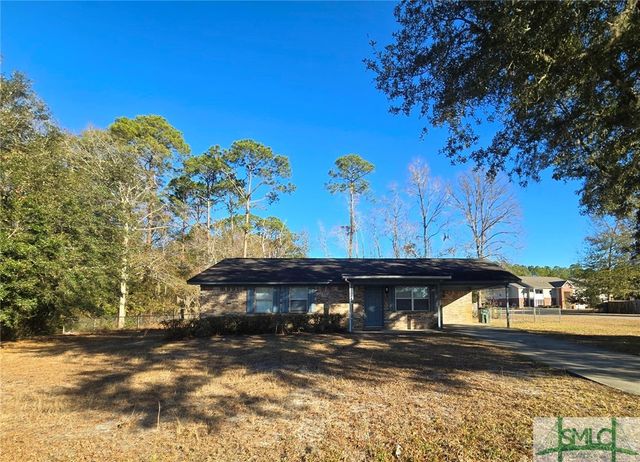 $210,000 | 802 Wildwood Drive | Hinesville