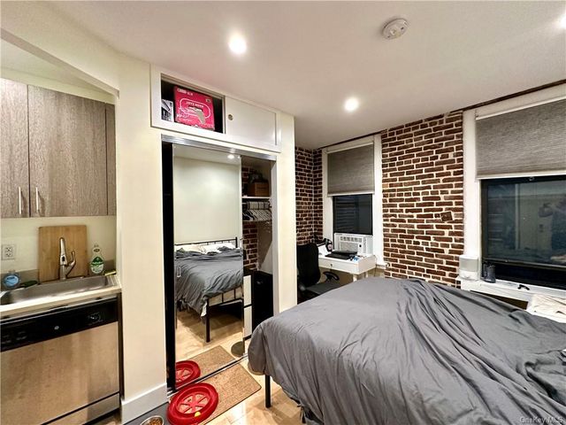 $2,800 | 78 East 3rd Street, Unit 2C | East Village