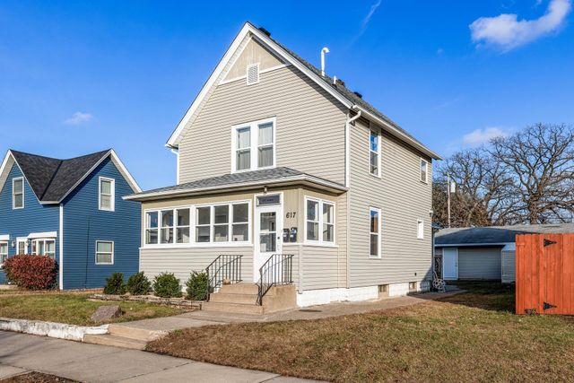 $345,000 | 617 2nd Avenue South | South St. Paul