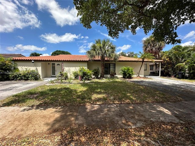 $1,149,000 | 15471 Turnbull Drive | Miami Lakes