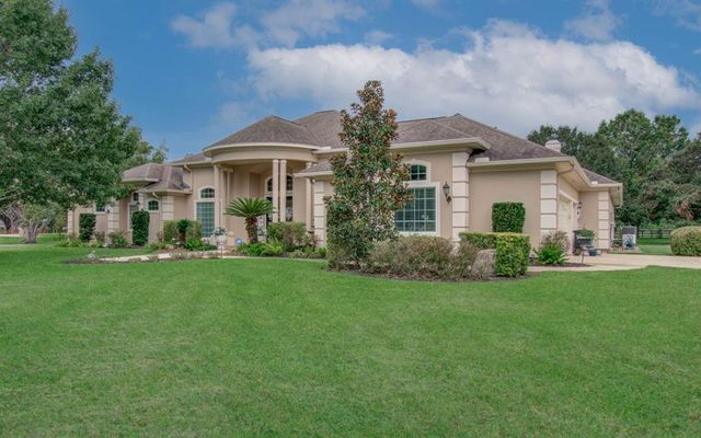 $962,500 | 4403 Winding River Drive | Fort Bend County North-Richmond