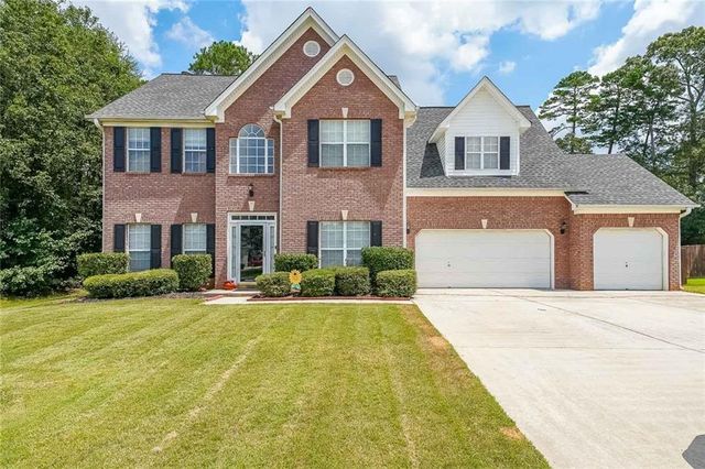 $410,000 | 2640 Lake Commons Court | Snellville