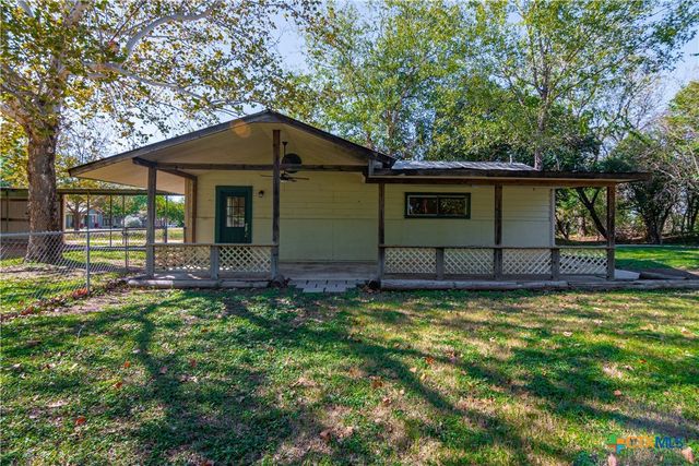 $1,500 | 292 Old San Antonio Road | McQueeney