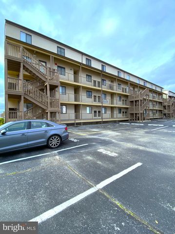 $269,000 | 12300 Jamaica Avenue, Unit 107 | Ocean City