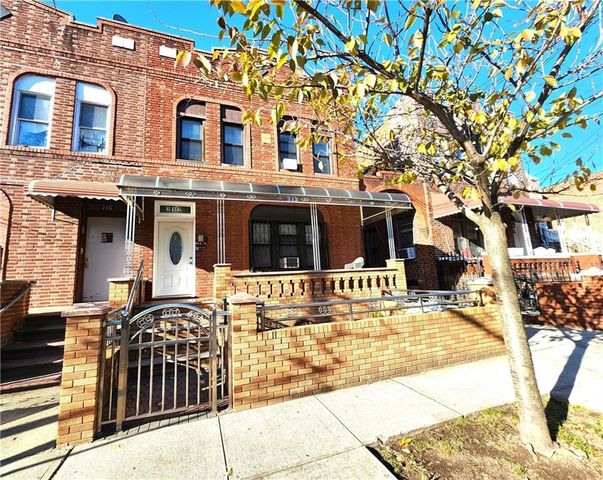 $1,399,000 | 212 East 52nd Street | East Flatbush