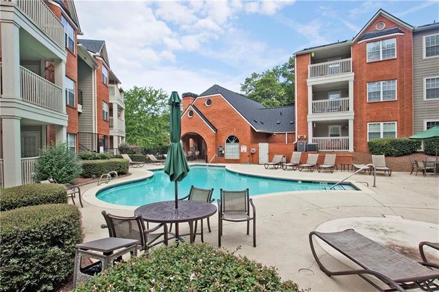 $225,000 | 3066 Chastain Park Court Northeast | Chastain Park Condominiums