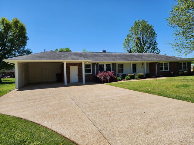 $299,000 | 601 Douglas Drive | Lawrenceburg