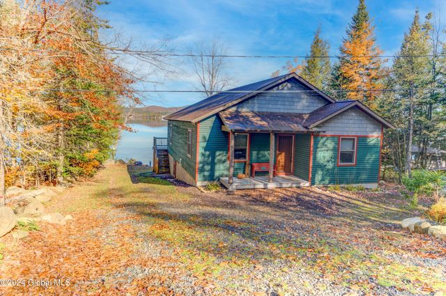 $975,000 | 120 Cubs Cove | Speculator