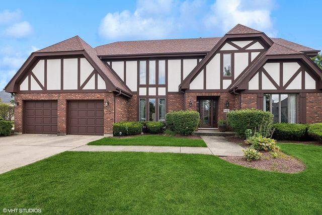 $698,000 | 633 Lake Trail Drive | Palos Township - Cook County