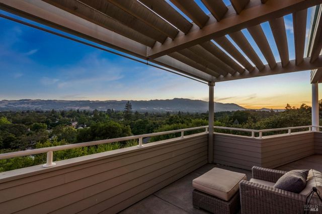 $1,750,000 | 890 Los Robles Drive | Sonoma Valley