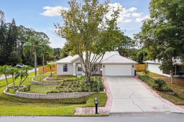 $365,000 | 1958 Red Bud Circle Northwest | Palm Bay