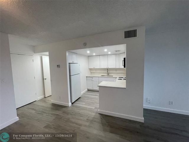 $1,500 | 2029 Northwest 46th Avenue, Unit 504 | Lauderhill