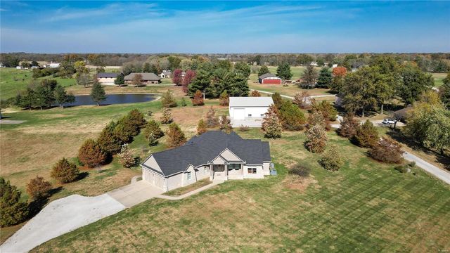 $649,900 | 2193 Clover Leaf School Road | Stookey Township - St. Clair County