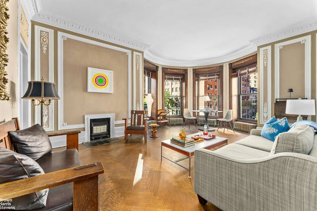 $839,000 | 280 West End Avenue, Unit 2A | Upper West Side