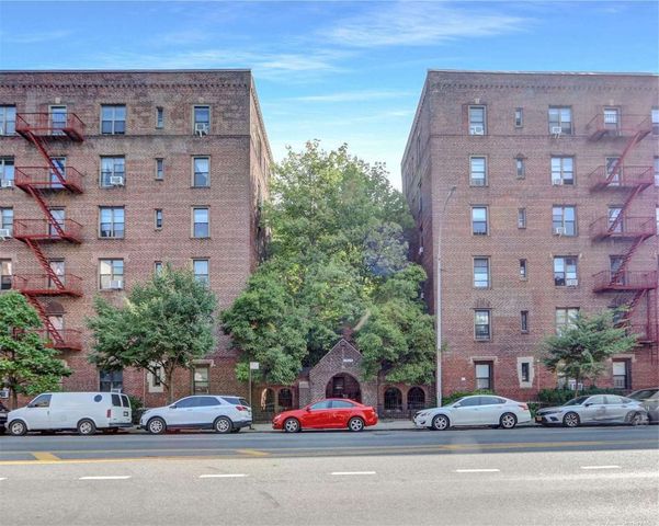 $249,900 | 1375 Ocean Avenue, Unit 5J | East Midwood