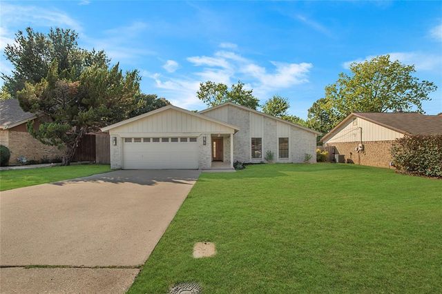 $630,000 | 2925 Kimberly Drive | Grapevine