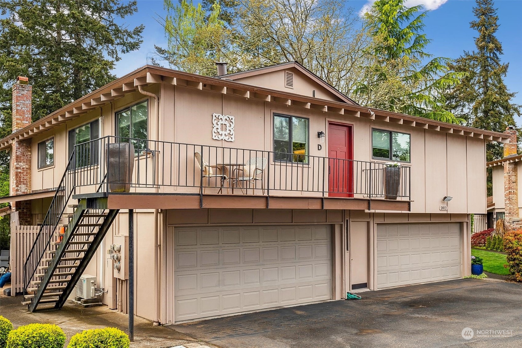 a view of house with a outdoor space