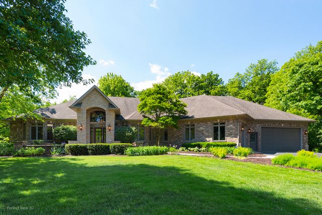 $975,000 | 7136 Regal Oak Court | Oswego Township - Kendall County