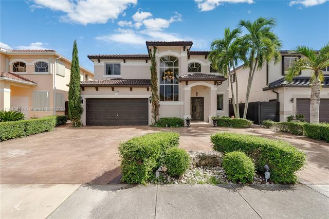 $919,999 | 16344 Southwest 54th Terrace | West Kendall